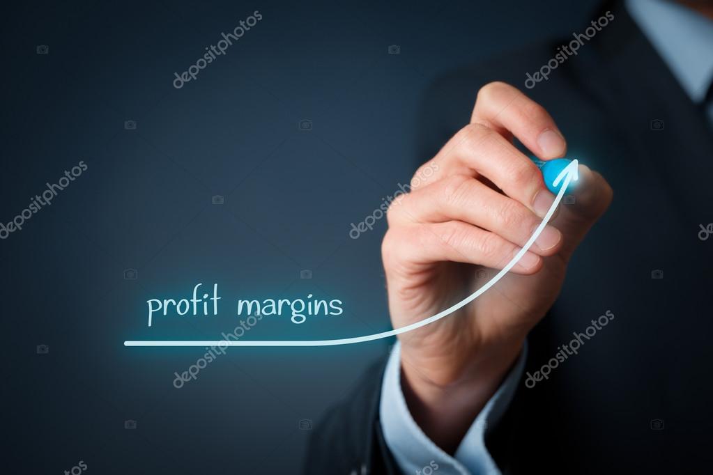 Distributor reviewing margin performance